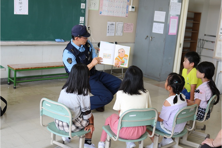 大曽根小学校読み聞かせボランティア