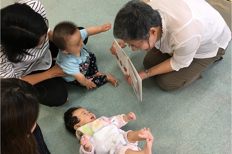 絵本deあい　ブックりぼん