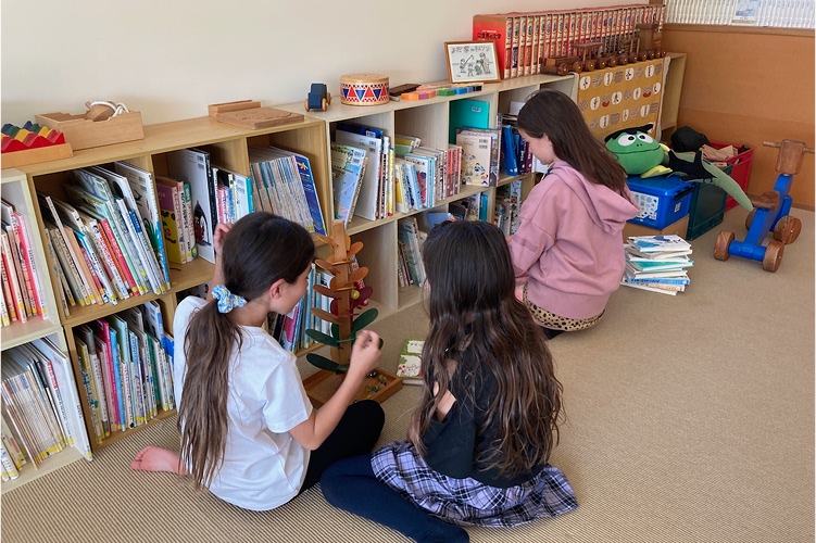 タズマン子ども文庫りんごのき